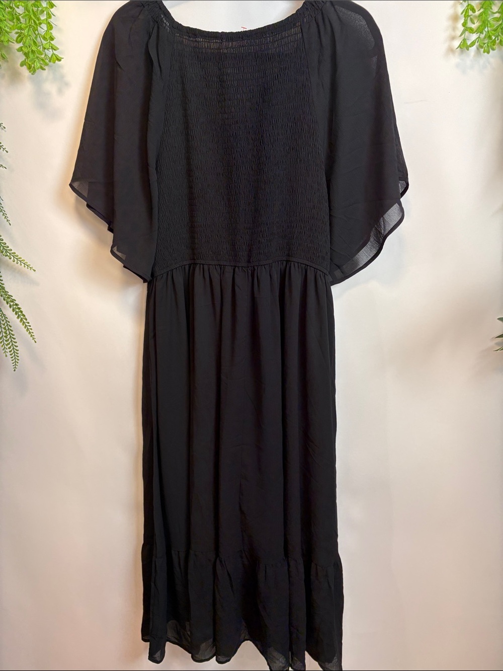 Source Unknown Black Maxi Dress with Flutter Sleeves - Picture 12 of 12